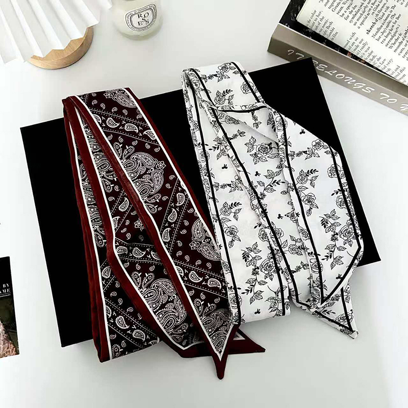 Luxury Fashion Woman Skinny Si - đánh giá và giá Ascot Neck Scarf